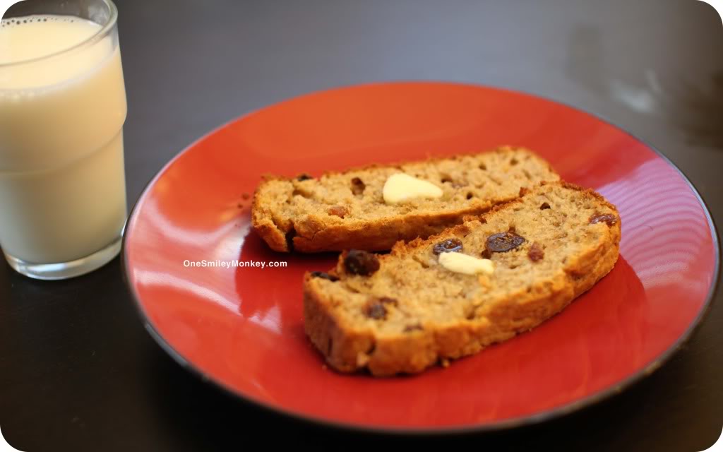 Banana Raisin Bread {Recipe}