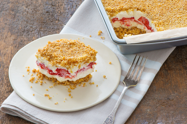  Berry Crumble Ice Box Cake Recipe