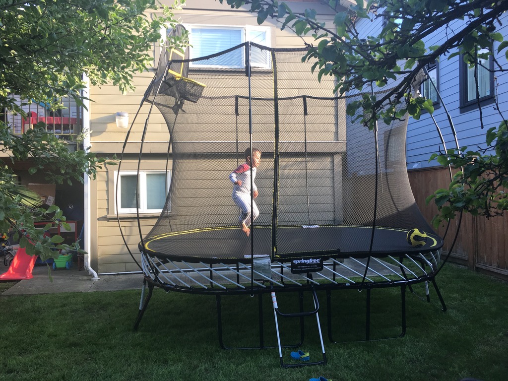 Springfree trampoline