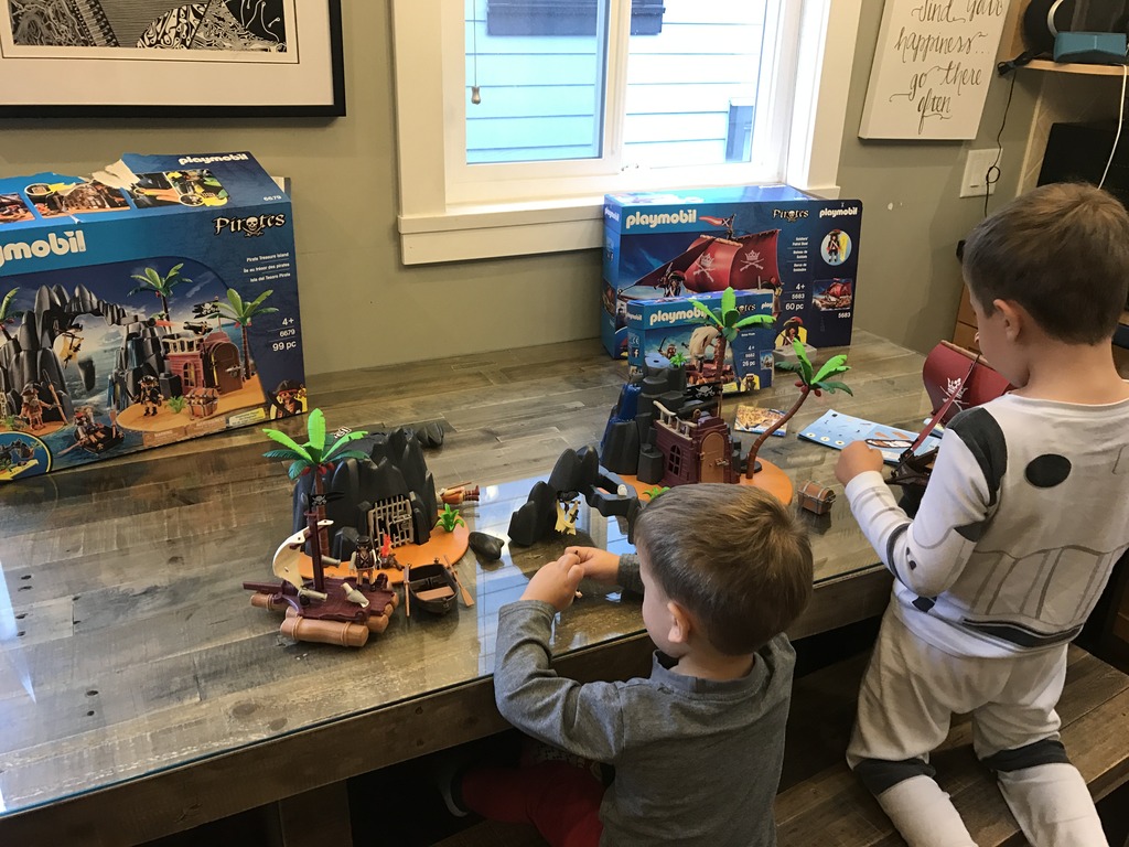 The New PLAYMOBIL Pirate Theme! {Giveaway}