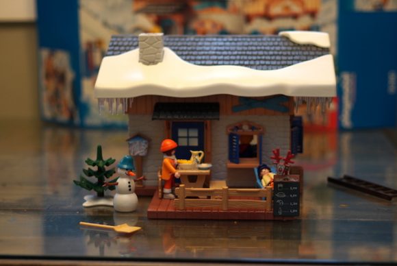 New PLAYMOBIL Winter Sports Theme {Giveaway}