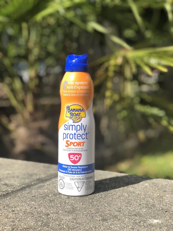 Banana Boat Simply Protect Sport Sunscreen Spray Review