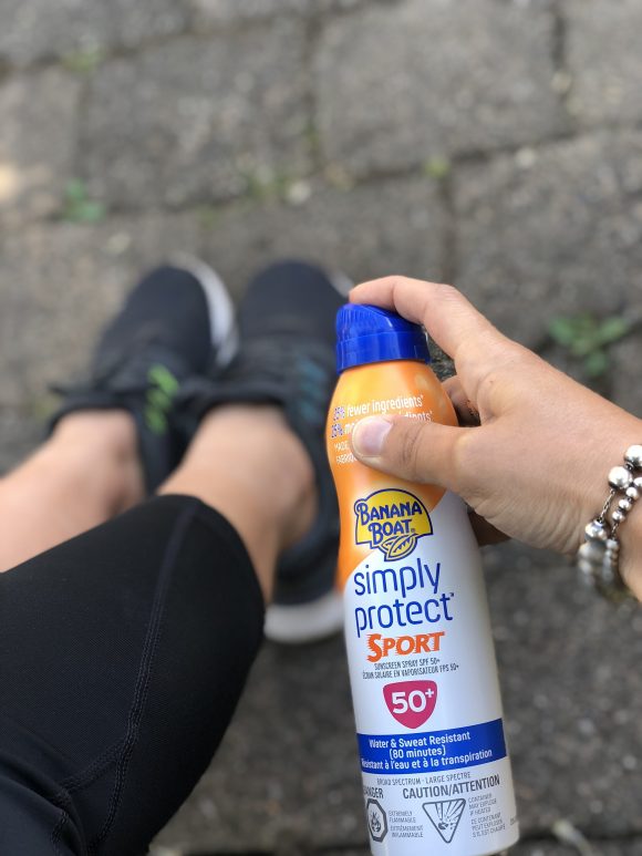 Banana Boat Simply Protect Sport Sunscreen Spray Review