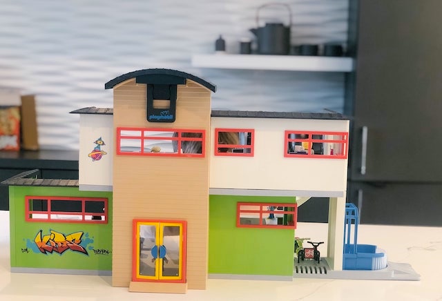 NEW Playmobil Furnished School Building Set Review