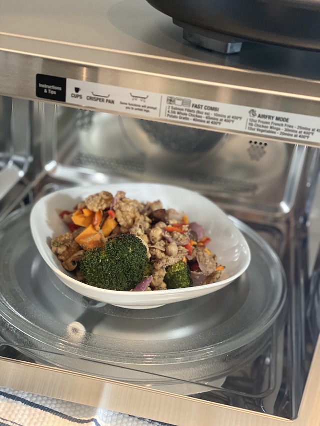 Breville Combi Wave 3-in-1 Review 2023: Tested & Reviewed