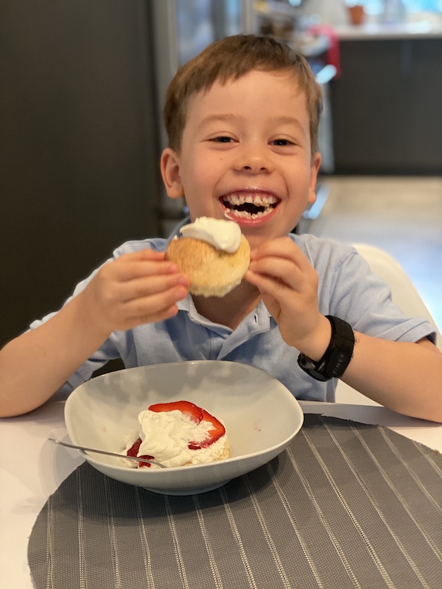 Easy and Delicious Strawberry Shortcake Recipe