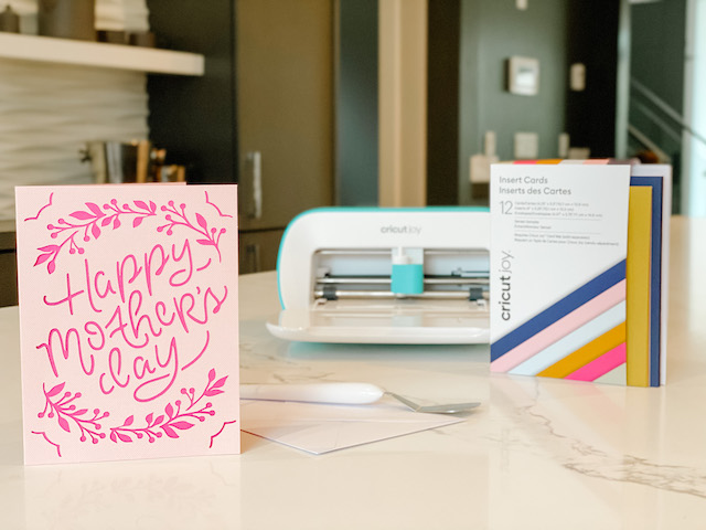 Easy and Quick Mother's Day Card with Cricut Joy - No Computer Project!