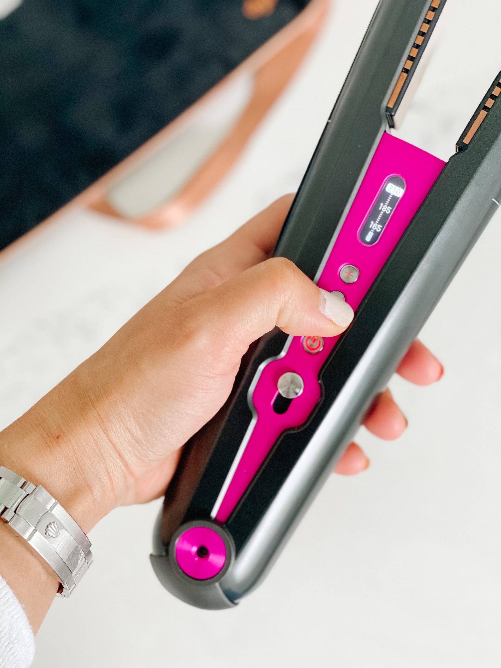 Dyson sales cordless straighteners