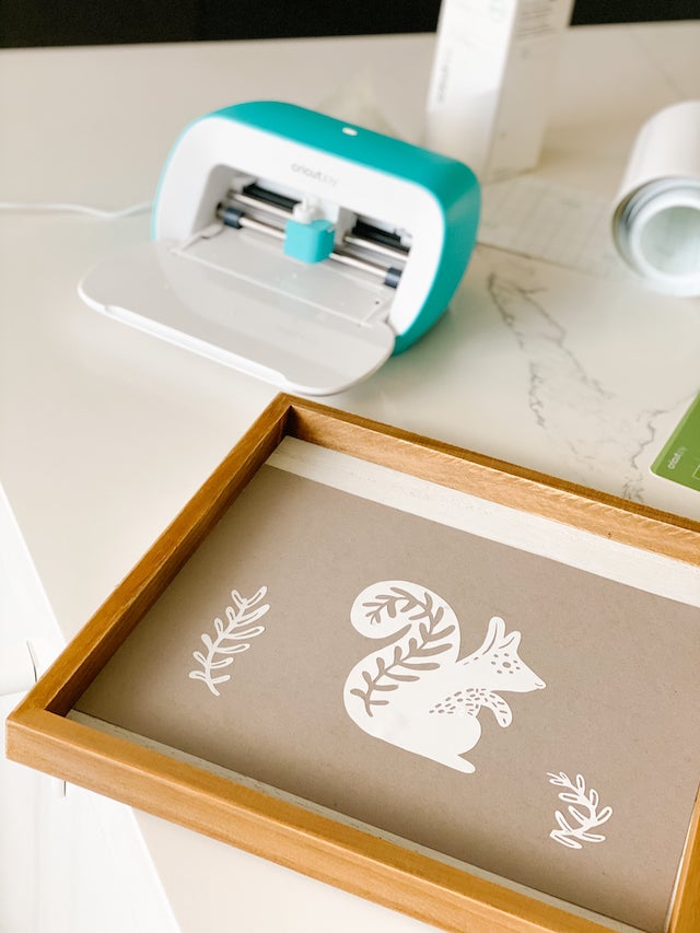 Easy Bathroom Wall Decor with Cricut Joy