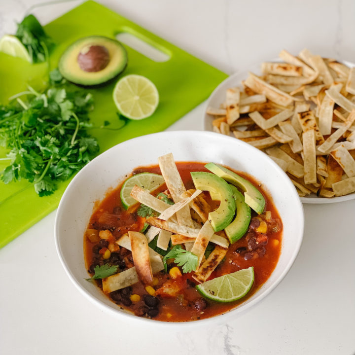 Easy Chicken Tortilla Soup Recipe