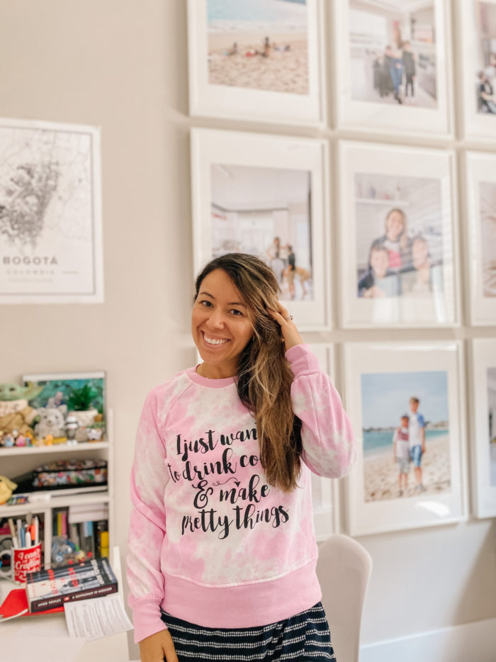 Custom Hoodie/Sweatshirt Idea DIY with Cricut