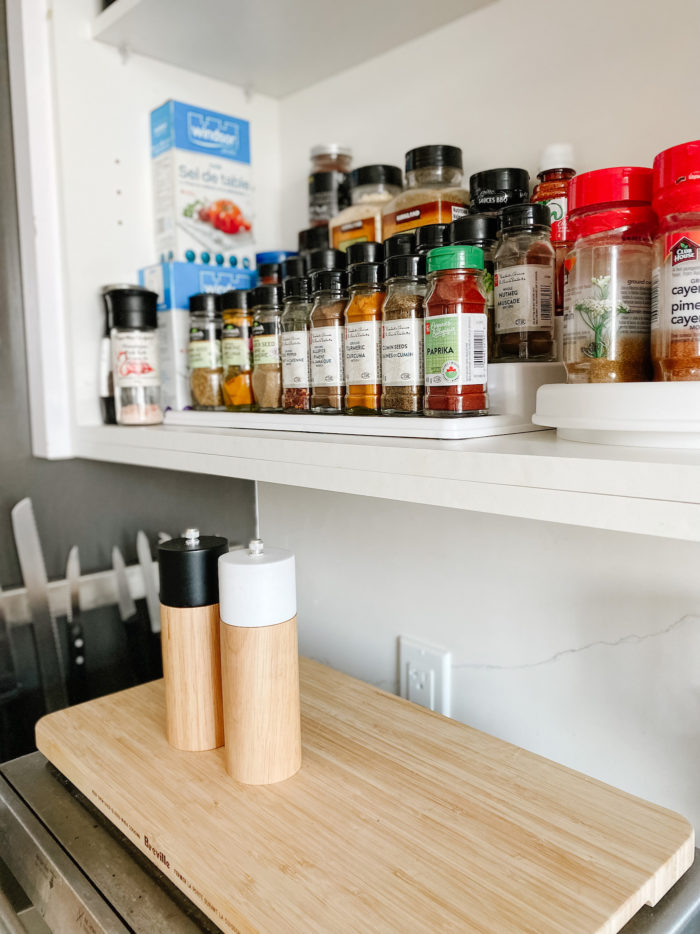 Simple Tips to Organize Your Spice Cupboard