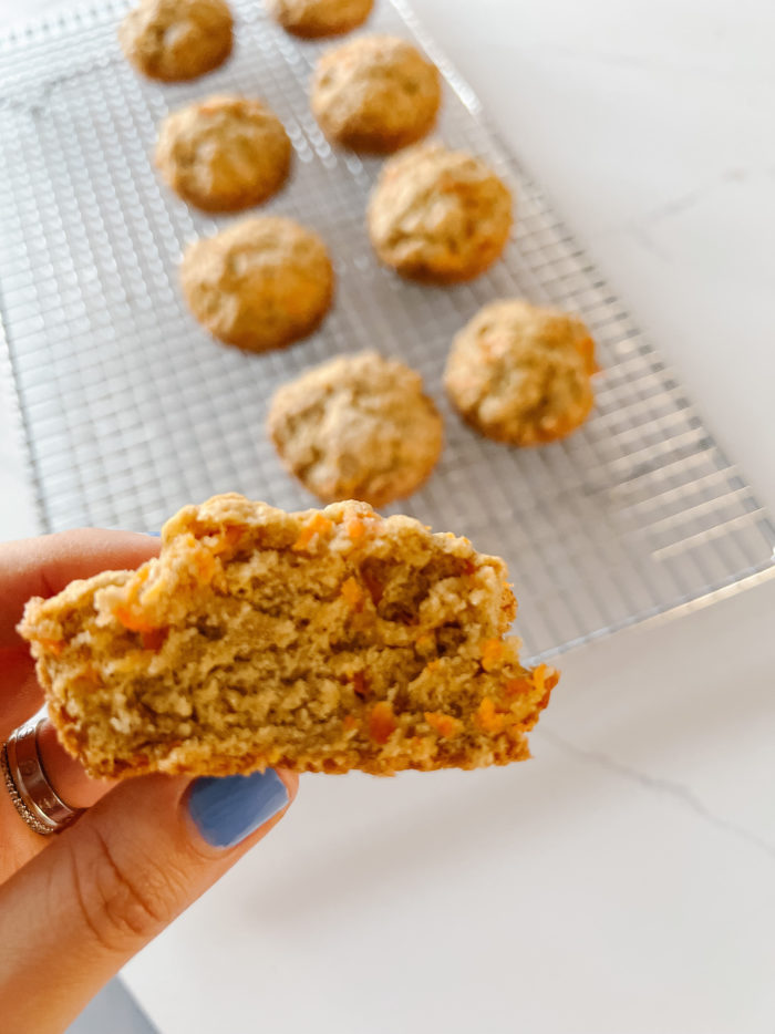 Easy and Delicious Carrot Cake Muffins Recipe