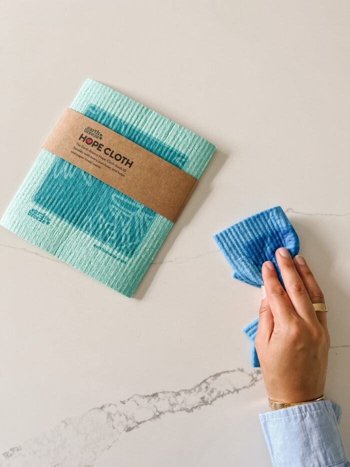 Sustainable Laundry Detergent & Cleaning Cloth Review [Giveaway]