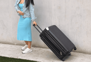 Why I’m So Picky About Luggage (and Why the LEVEL8 Grace Set Impressed Me)