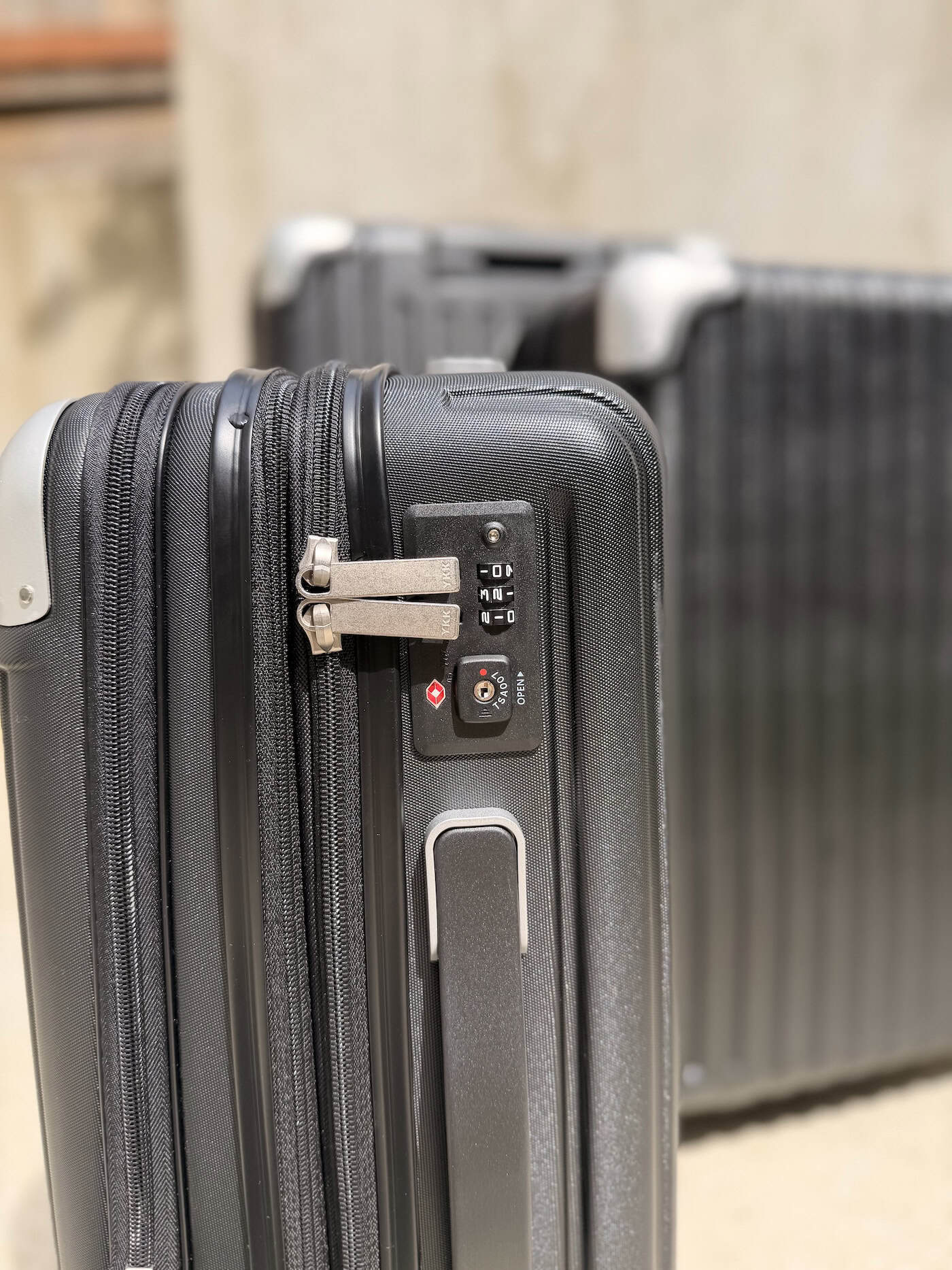 Why I’m So Picky About Luggage (and Why the LEVEL8 Grace Set Impressed Me)