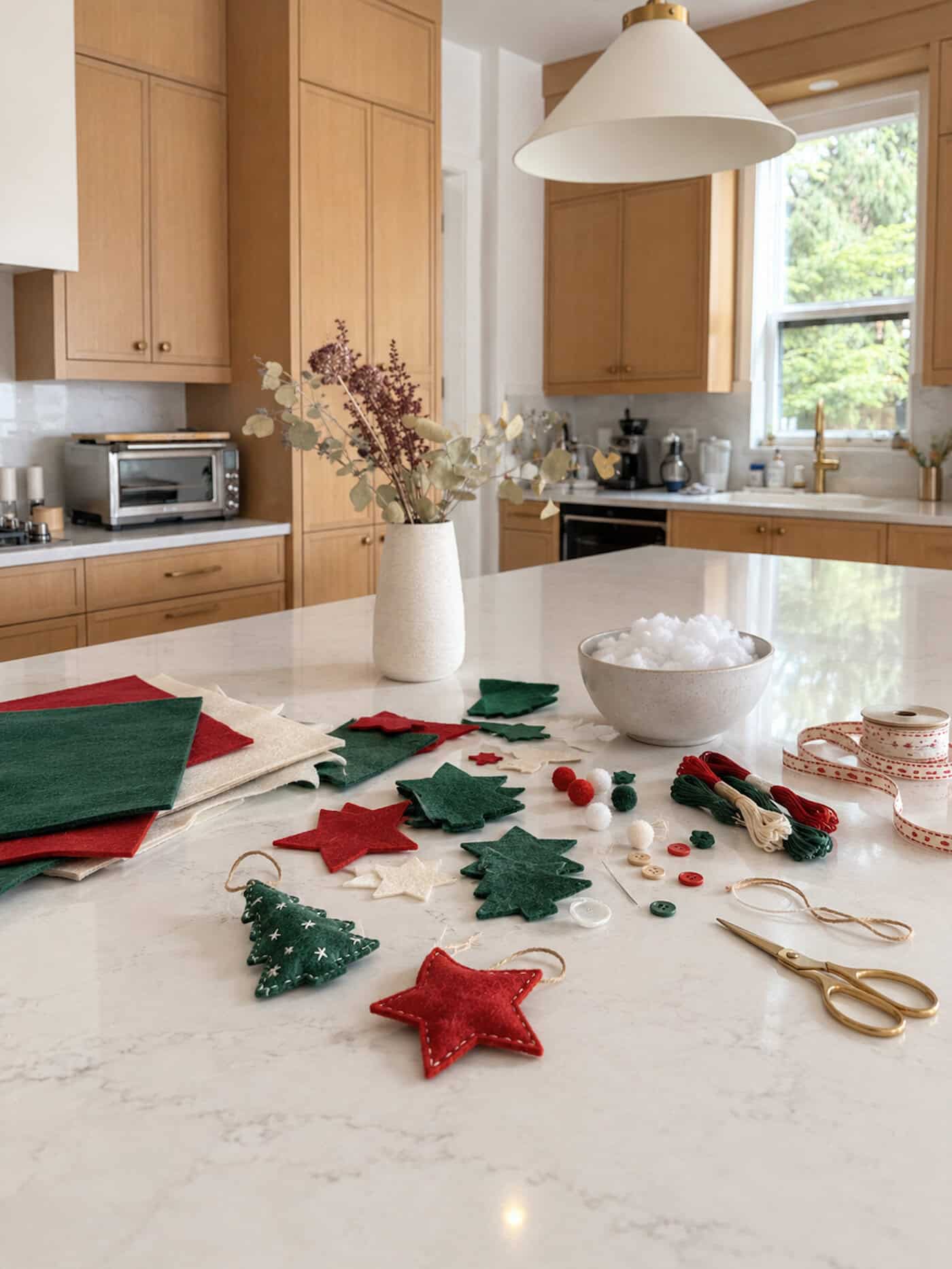 Easy Handmade Christmas Ornaments: A Simple DIY for the Holidays